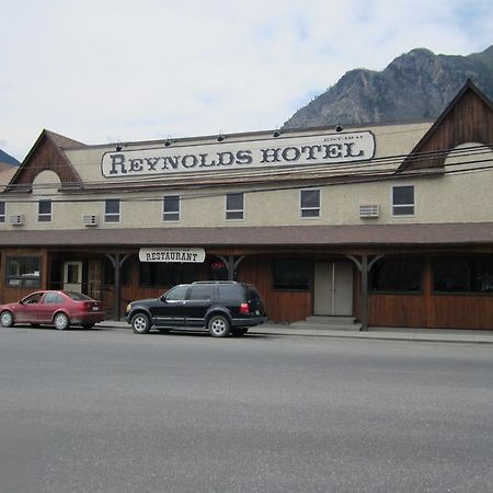 Reynolds Hotel Lillooet Zewnętrze zdjęcie