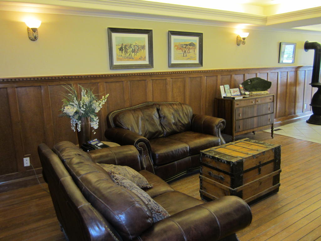 Reynolds Hotel Lillooet Zewnętrze zdjęcie